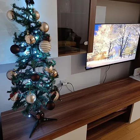 Aleksandrija * פאלה